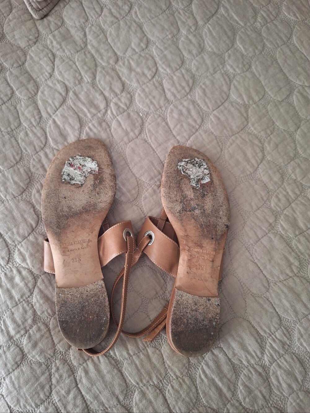 Manolo Blahnik Brown Leather Mooti Thong Sandals with Grommet Detail - Picture 9 of 13